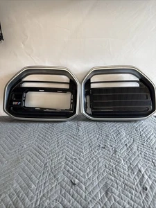 BMW X3 M 2024-2025 Radiator grille front Iconic left and right OEM - Picture 1 of 8