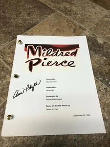 ANN BLYTH MILDRED PIERCE VEDA PIERCE SIGNED AUTOGRAPHED FULL MOVIE SCRIPT - Picture 1 of 3