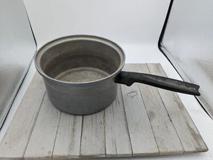 Vintage West Bend Flavo-Seal 3 Quart Sauce Pan NO Lid Aluminum Flavor Flavo Seal - Picture 1 of 8
