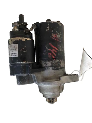 Volkswagen Beetle GLX 2000 motor de arranque 1,8 litros Foto 1 de 4