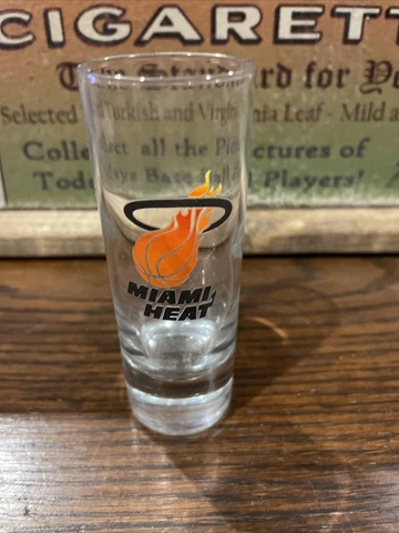 Miami Heat Basketball NBA Licensed ‘Champions 2006’ 4” Shot Glass Collectible NM Cover