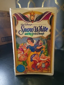 Vintage Vhs Snow White And The Seven Dwarfs Disney Masterpiece HTF NEW Sealed  - Picture 1 of 4