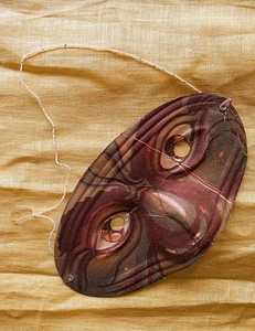 1920’S CREEPY PAPER HALLOWEEN MASK MADE IN JAPAN - Picture 1 of 2