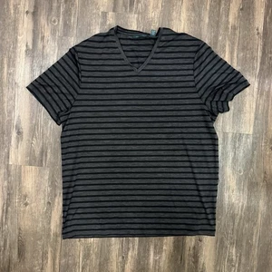 Perry Ellis Herren XXL gestreiftes V-Neck Shirt anthrazit schwarz Kurzarm T-Shirt - Bild 1 von 5