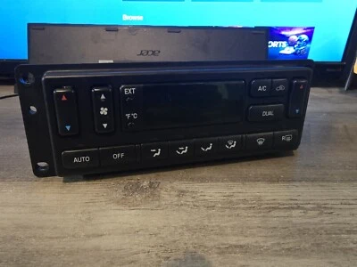 2006-2010 Ford Expedition Front Temperature Climate Control 6L24-18C612-BA OEM - Imagem 1 de 4
