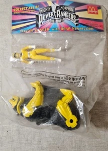Vintge 1995 McDonald's Power Rangers Movie Yellow Ranger W/ Bear Ninjazord - Picture 1 of 2
