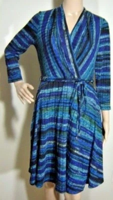 Vestido Suéter SANDRA DARREN 8 Envoltura Frontal V Rayas Rayas Azul Sesgo Elástico Foto 1 de 3