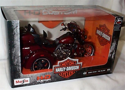 1:12 Harley Davidson CVO Tri Glide by Maisto in Maroon 32337 Model Bike Boxed — 第 1/2 张图片