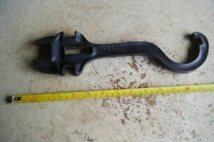 Antique Odd Style Very Rare Farm Implement buggy Wrench Tool 832A Lot 25-14 - Picture 1 of 6