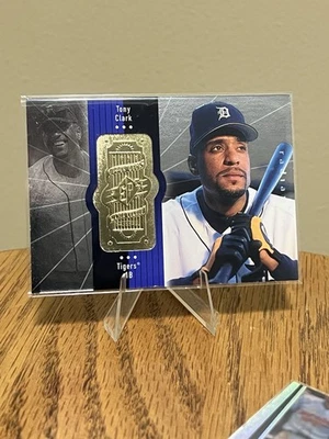 SPx Finite 1998 - Tony Clark #85 Radiance/4500 Foto 1 de 2