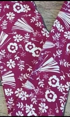 Rare LuLaRoe Disney OS AURORA Sleeping Beauty Princess PINK Leggings - Image 1 of 3
