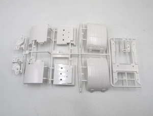 Tamiya 56379 Scania 770 S 4x2, 9225258/19225258 Y Teile (Kotflügel hinten), NEU - Bild 1 von 2