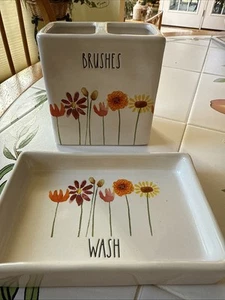 RAE DUNN Artisan Collection by Magenta Floral Soap Dish & Toothbrush Holder - Bild 1 von 2