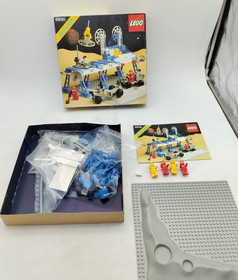 LEGO 6930 Space Supply Station Classic Space Vintage Original Box 928 Spaceship