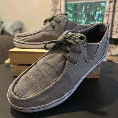 Zapatillas de mezclilla Lugz para hombre talla 8,5 Strider verde gris MSPKST 011 Foto 1 de 4