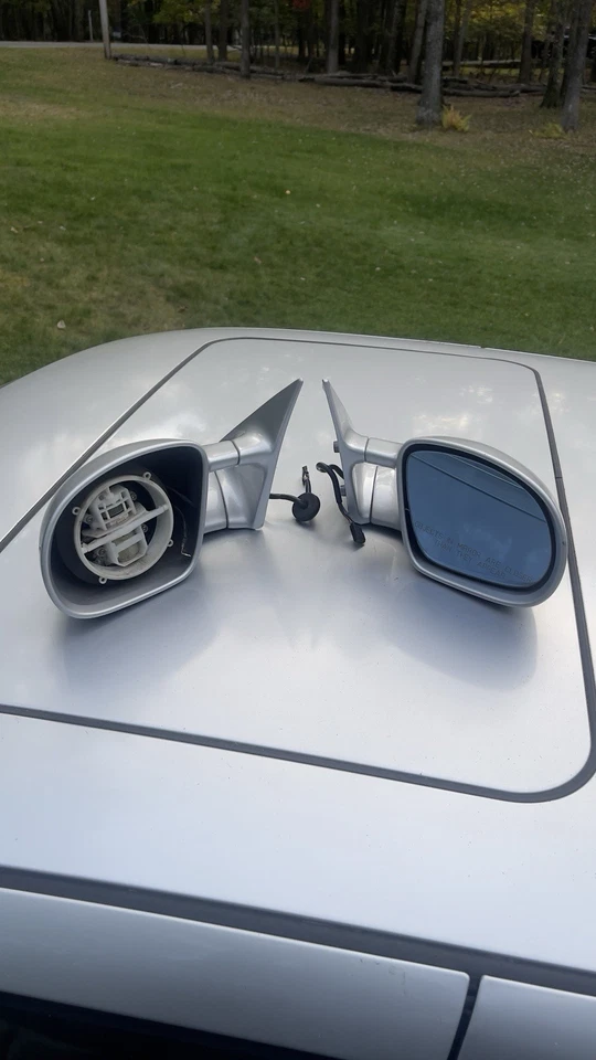 ESPEJOS LATERALES CONVERTIBLES BMW E36 CUPÉ 95-99 PLATA ÁRTICA CONDUCTOR Y PASAJERO Foto 1 de 4