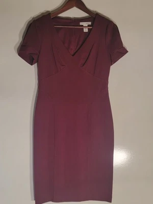 Vestido White House Black Market para mujer 8 borgoña cuello en V manga corta abertura Foto 1 de 4