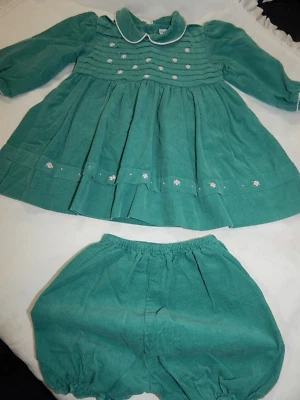 Vestido y Pantalones Friedknit Creations Niñas 9 Meses Verde Azulado Pana Calado PR Foto 1 de 4