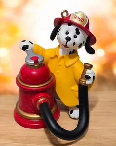 Dousin' Dalmatian Hallmark 2000 pompiere cane ornamento cappello da fuoco tubo cucciolo - Foto 1 di 9