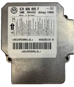 VW T5 2003-2009 Multivan Airbag Control Un1C0909605F Index 03 - Picture 1 of 2