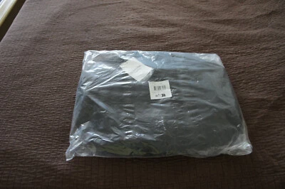 Bolso de Lona Calvin Klein Negro Nylon Gimnasio Fin de Semana 20”x13.5”x7” con Cremallera Foto 1 de 4