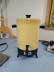 Yellow Percolator Electric Silhouette 32 Cup 42-2808 3 Foot Cord Vintage - Picture 1 of 15