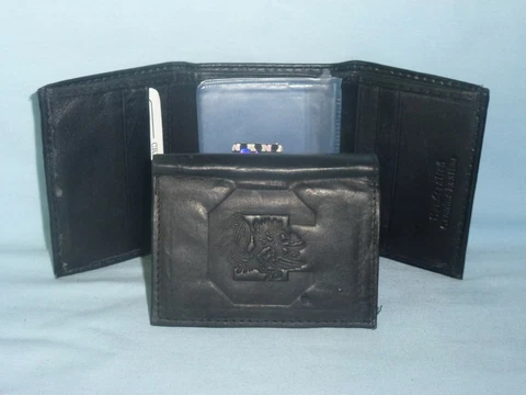 SOUTH CAROLINA GAMECOCKS  Leather TriFold Wallet    NEW    black 3v Cover