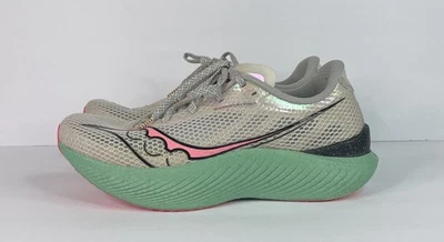 Tenis para correr Saucony Endorphin Pro 3 para mujer como nuevos/verde niebla/rosa visual/encaje Foto 1 de 4
