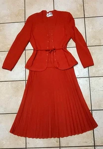 Elegante De Colección CastleBerry Mujer Vacaciones Rojo Tejido 2 Piezas Falda Plisada Traje Talla 12 - Imagen 1 de 10