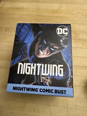 Busto de quadrinhos Asa Noturna - NECA / DC 2023 lacrado de fábrica *novo* colecionável novo na caixa - Imagem 1 de 4