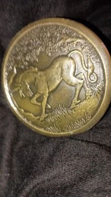 Fivela de cinto vintage 1976 Indiana metal artesanato Dege Designs unicórnio latão D-17 - Imagem 1 de 2