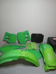 ✅  1989 Kawasaki KX250 OEM PLASTICS BODY KIT FENDERS FAIRINGS COWLS - Picture 1 of 24