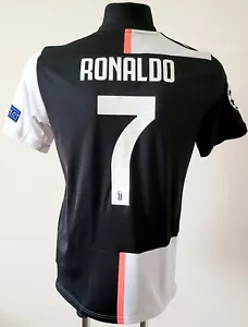 Juventus 2019 - 2020 Home football Adidas shirt #7 Ronaldo size Medium - Picture 1 of 10