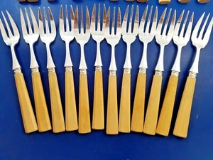 12 französische versilberte Fischmesser & Fischgabeln mit Holzgriff von Siecle 10574 - Bild 1 von 11