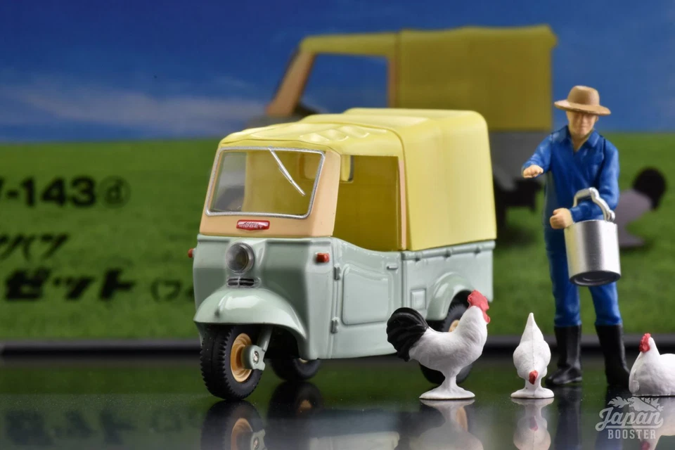 [TOMICA LIMITED VINTAGE NEO LV-143d 1/64] DAIHATSU MIDGET (Yellow green/Beige) - Image 1 of 4