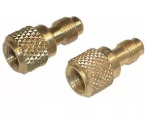 2x 1/4"" macho SAE x5/16"" hembra adaptador giro para sistema de climatización mini dividido R410a - Imagen 1 de 3