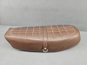 75 76 77 GENUINE KAWASAKI KZ400A KZ400 ORIGINAL BROWN SEAT  - Picture 1 of 14