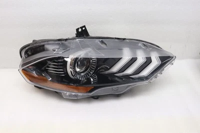 Faro LED pasajero derecho Ford Mustang 2018 2019 2020 2021 2022 OEM Foto 1 de 4