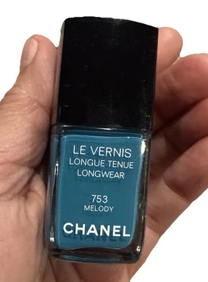 Esmalte de uñas Chanel Paris Le Vernis Longue Tenue Longwear 753 MELODY verde azulado - sin caja Foto 1 de 4