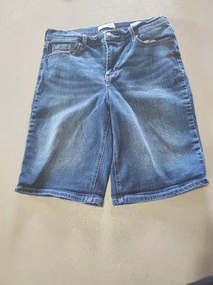 Pantalones cortos de mezclilla Bermudas azules para mujer Nine West talla 6 Foto 1 de 4