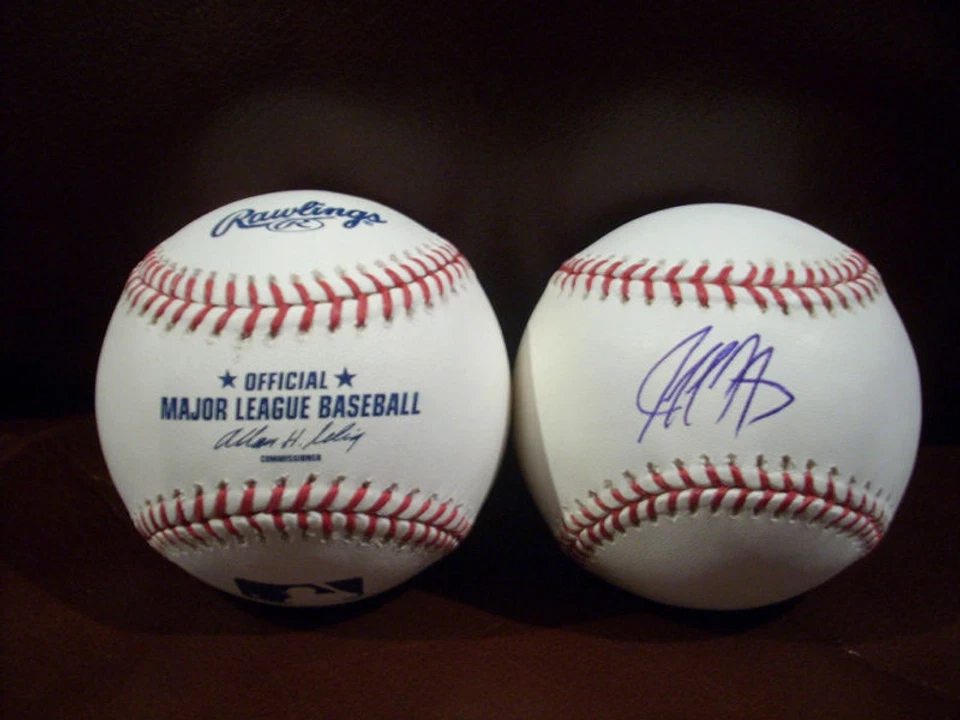 Pelota de béisbol firmada por Jeff Niemann MLB Rays certificado de autenticidad Foto 1 de 1