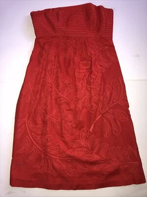 Vestido Beth Bowley Anthropologie Rojo Sin Tirantes Bordado Ojales Talla 4 Cachemira Foto 1 de 4