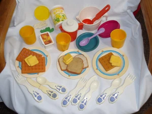 1980'S VNTG FISHER PRICE FUN w FOOD ALPHABET SOUP and BREAKFAST WAFFLES FOOD LOT - Picture 1 of 14