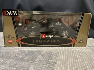 BBurago 1/18 Volkswagen New Beetle 1998 Black Gold Collection NIB - Picture 1 of 4