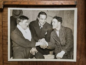 Rare Photo Max Baer w Tommy Farr & Red Burman : Madison Square Garden Jan 1939 - Picture 1 of 2