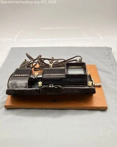 VINTAGE Kalart Editor Viewer Eight 8mm Film Splicer Powers On Parts or Repair - Picture 1 of 11