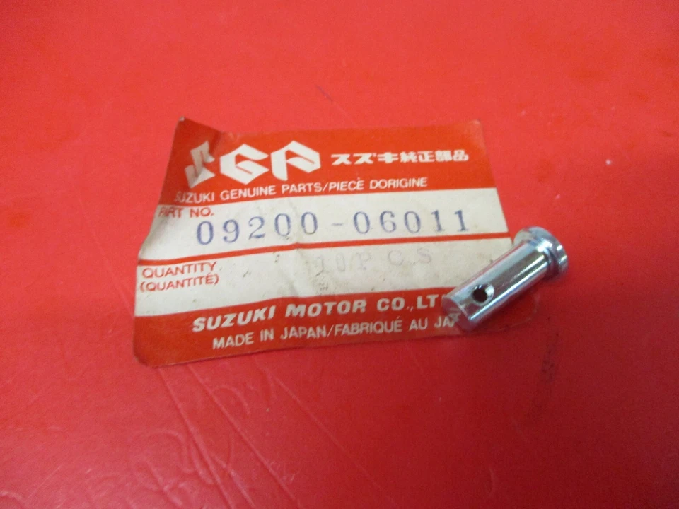 NUEVO DE LOTE ORIGINAL SUZUKI TS400 TM400 TM250 TS250 PIN 09200-06011 Foto 1 de 1