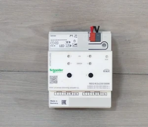 Schneider Electric MTN6710-0002 Knx Universal Dimming Actuator - Picture 1 of 11