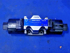 VÁLVULA DE CONTROL DIRECCIONAL YUKEN T-DSG-03-3C40-D24-50 BOBINA 24 VDC NUEVA EN CAJA - Imagen 1 de 12