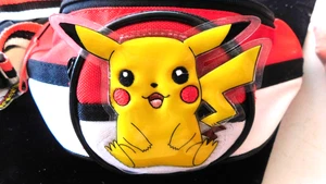 VINTAGE LG  2000 " POKEMON PIKACHU"  RED BLACK & WHITE FANNY PACK NINTENDO HTF - Picture 1 of 12